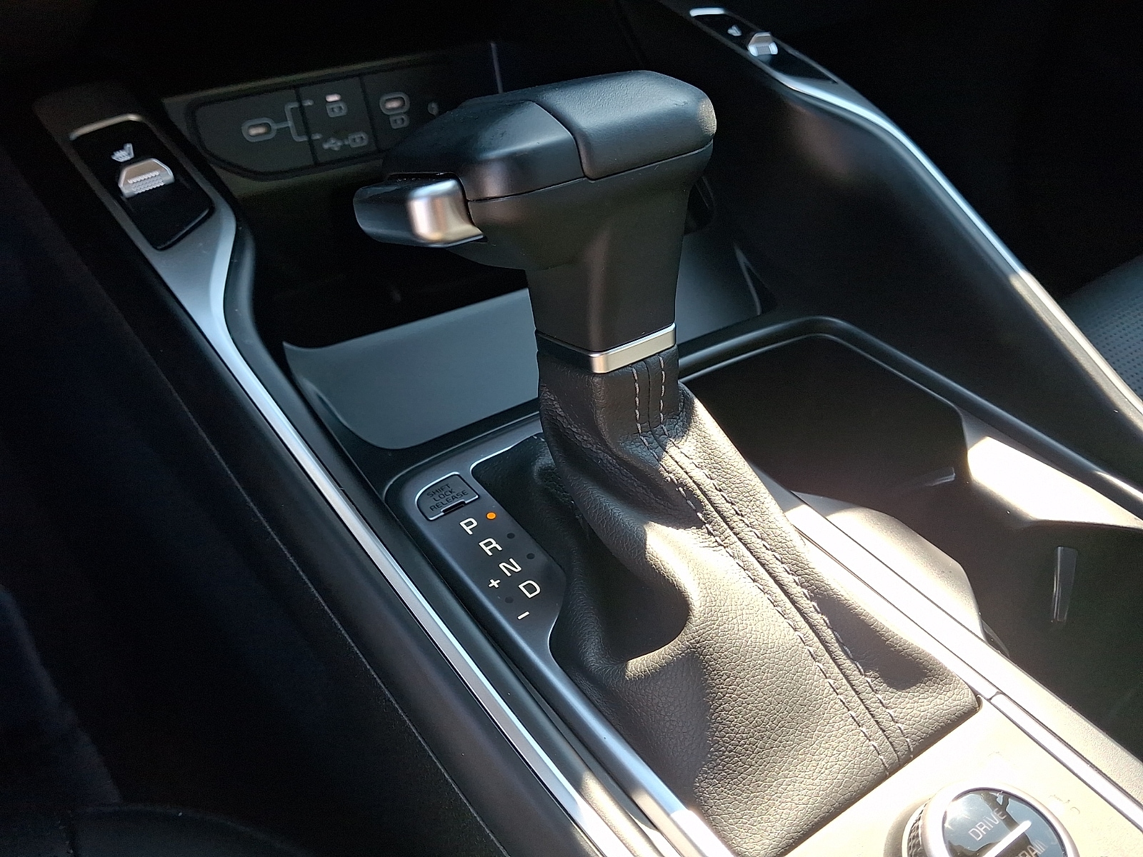 2026 Kia Sorento S - Photo 16