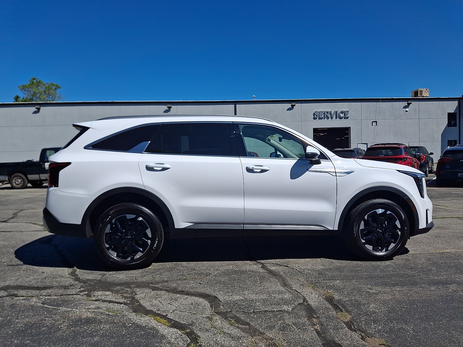 2026 Kia Sorento S - Photo 7