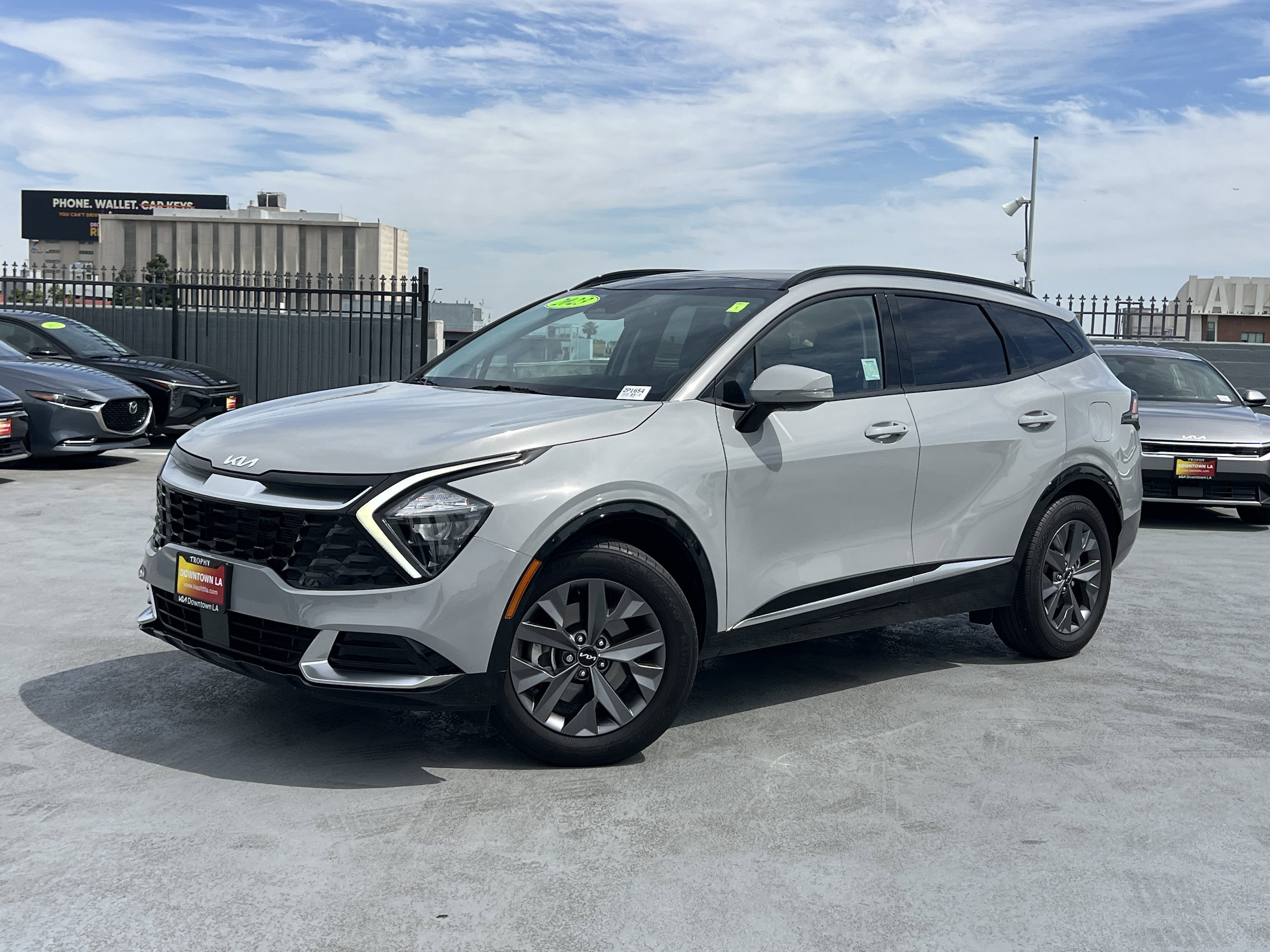 View vehicle photo 2