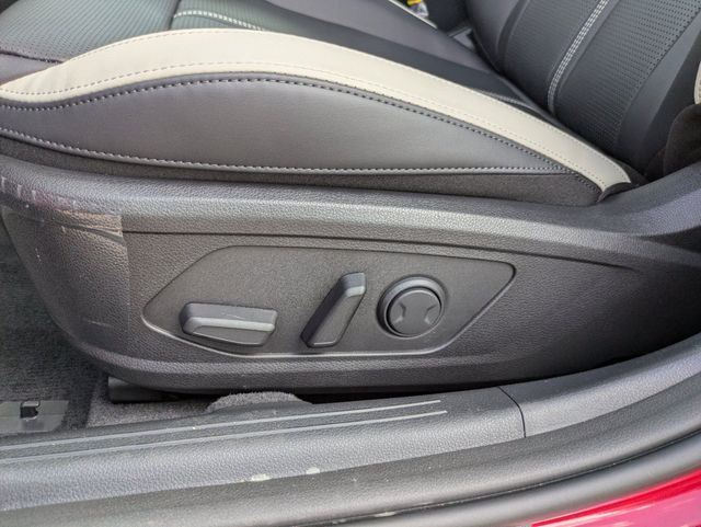 2026 Kia K5 GT-Line - Photo 12