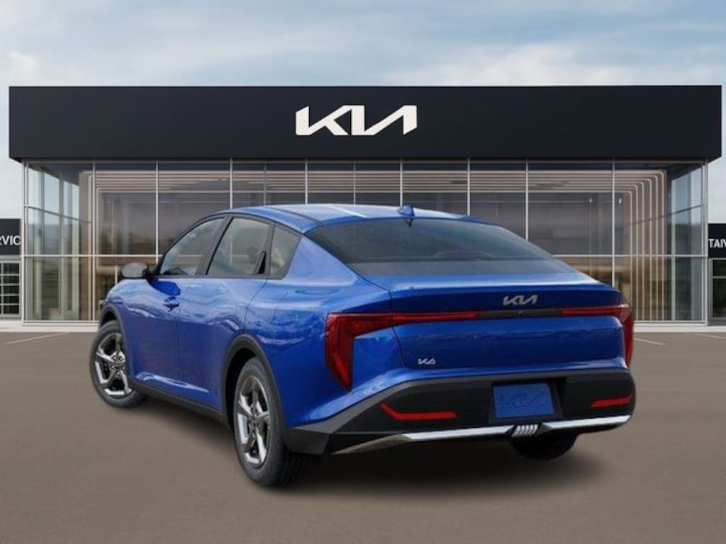 New 2026 Kia K4 LXS Sedan