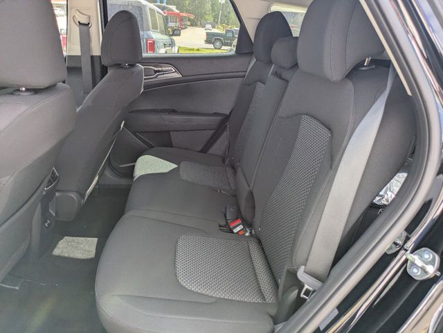 2026 Kia Sportage LX - Photo 13