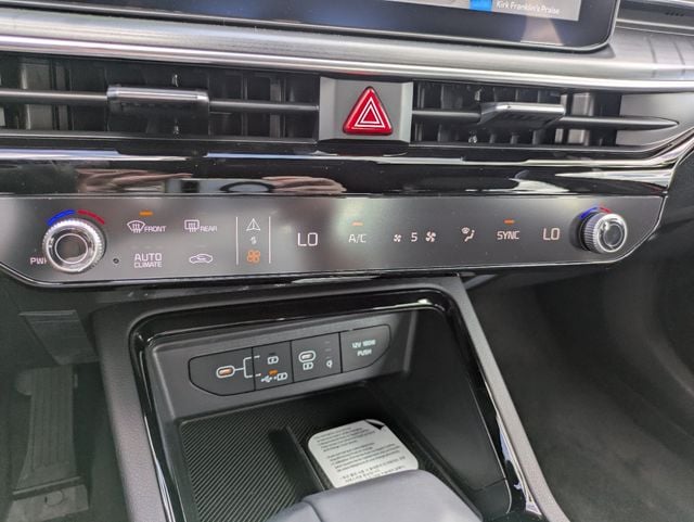 2026 Kia K5 GT-Line - Photo 18