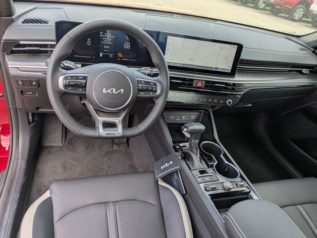 2026 Kia K5 GT-Line - Photo 16
