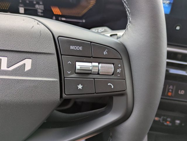 2026 Kia Sportage EX - Photo 22