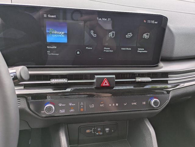 2026 Kia Sportage EX - Photo 16