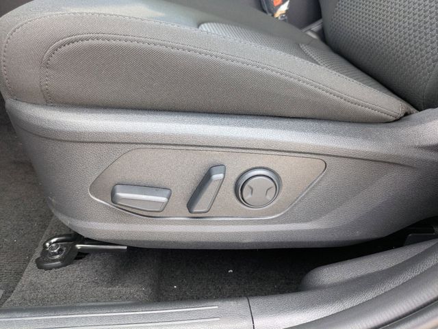 2026 Kia Sportage LX - Photo 11