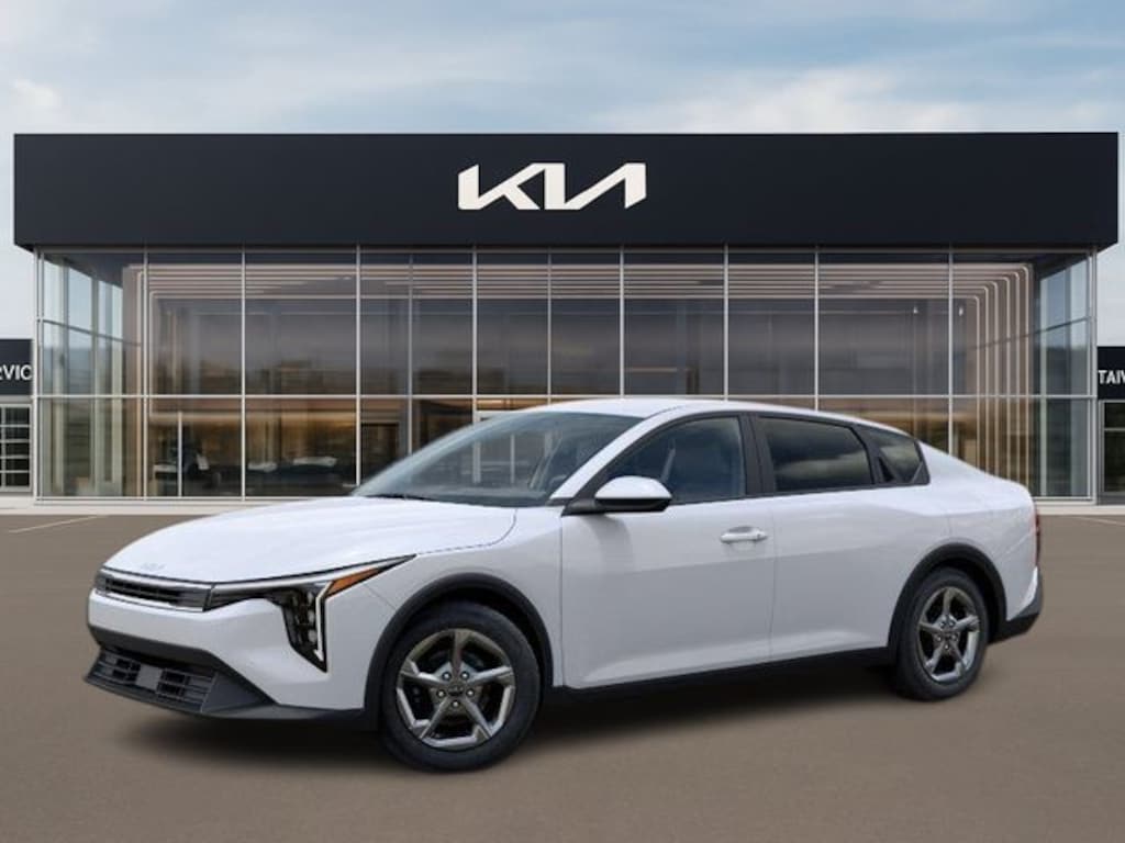 New 2026 Kia K4 LXS Sedan