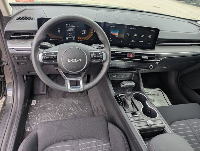 2026 Kia K5 LXS - Photo 15