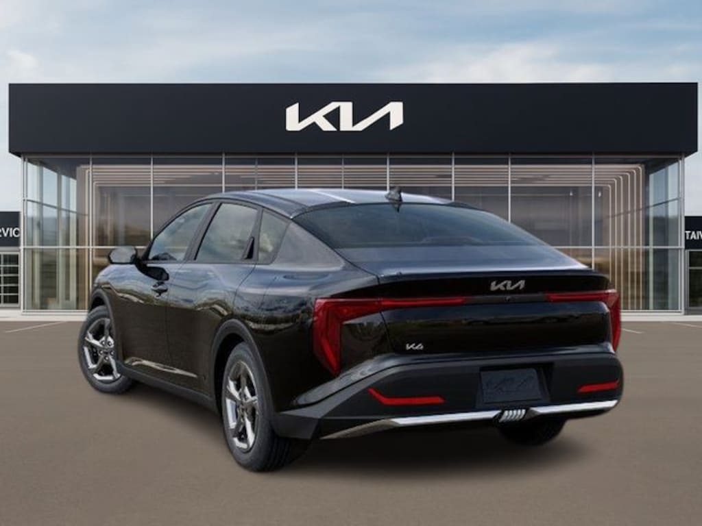 New 2026 Kia K4 LXS Sedan