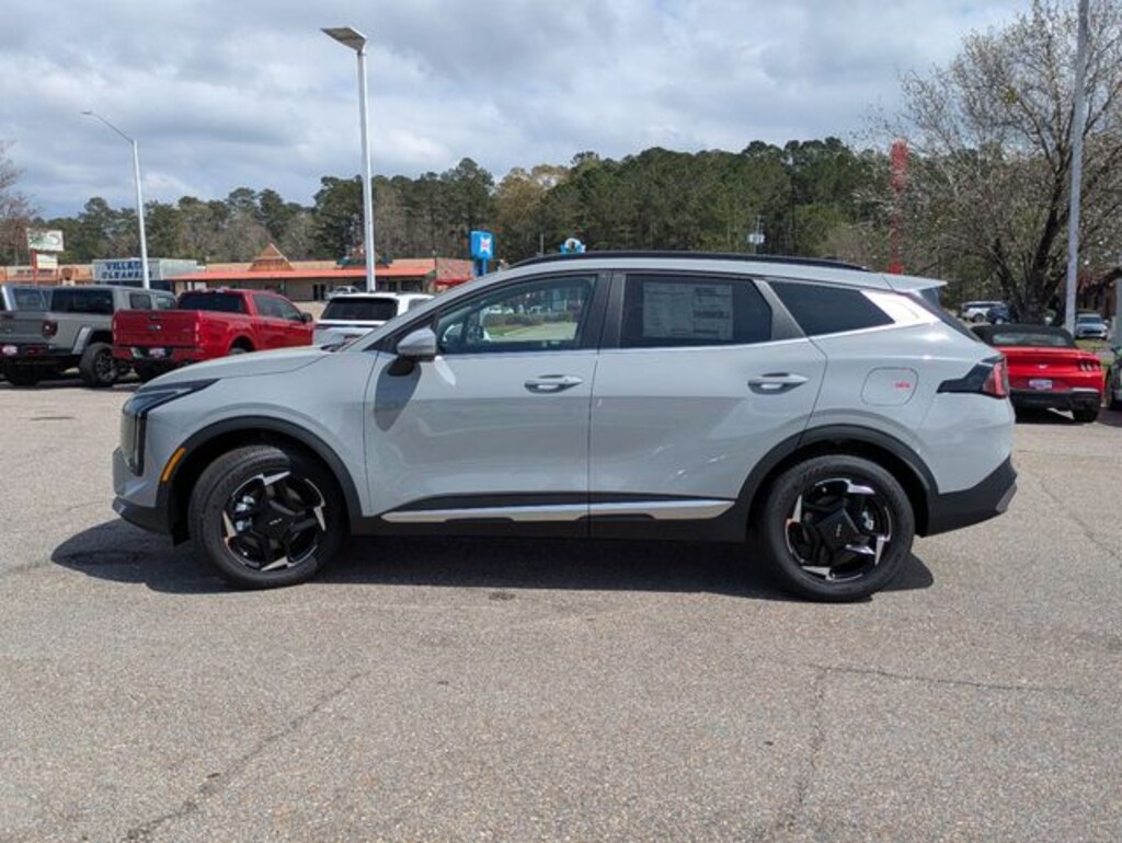 New 2026 Kia Sportage EX SUV