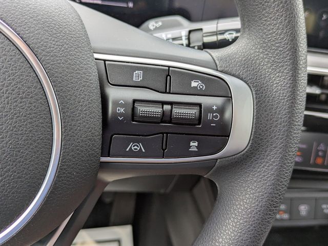 2026 Kia K5 LXS - Photo 20