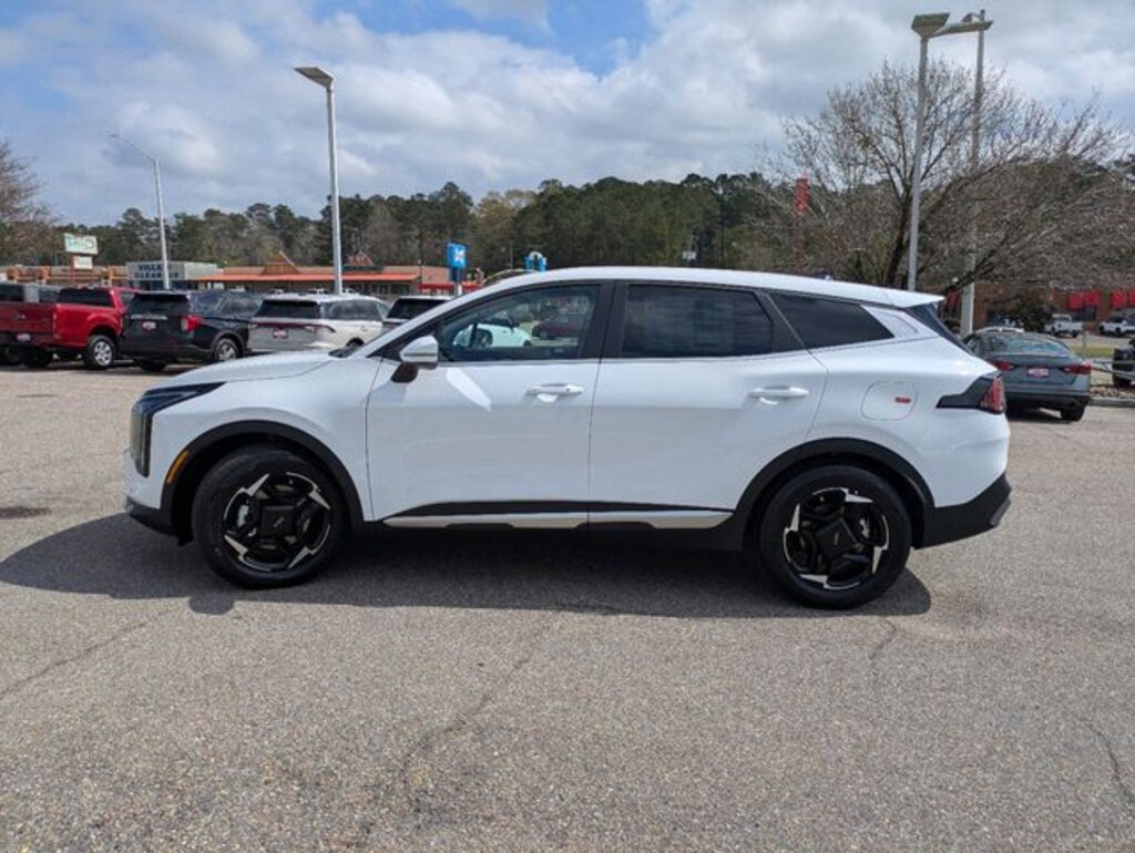 New 2026 Kia Sportage EX SUV