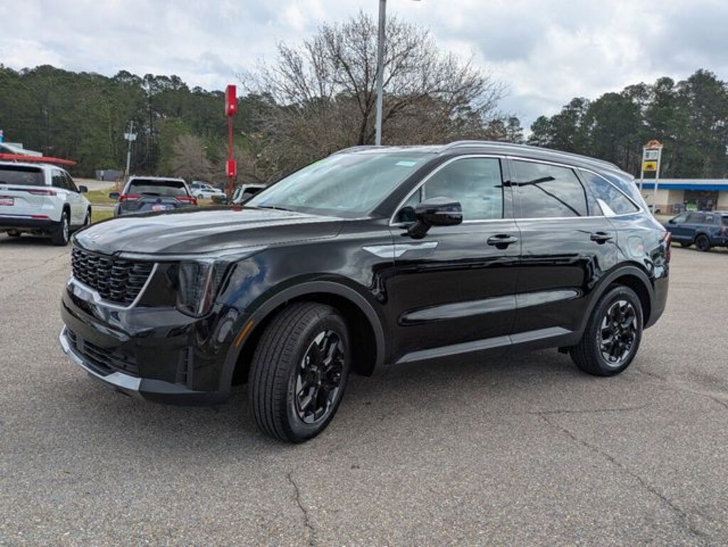 New 2026 Kia Sorento S SUV