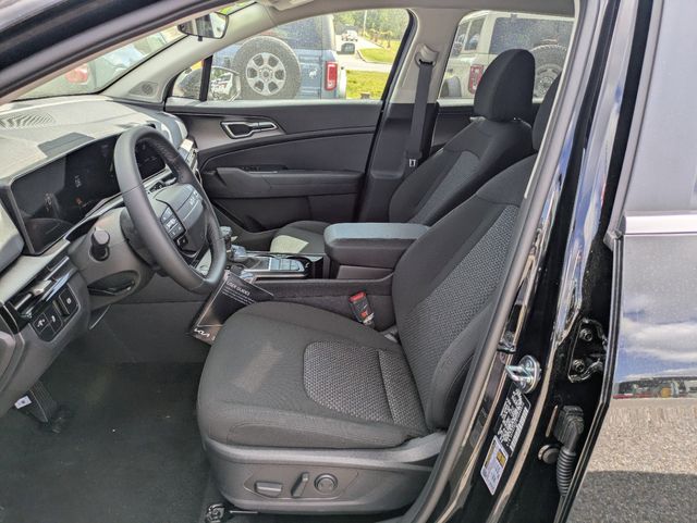 2026 Kia Sportage LX - Photo 10
