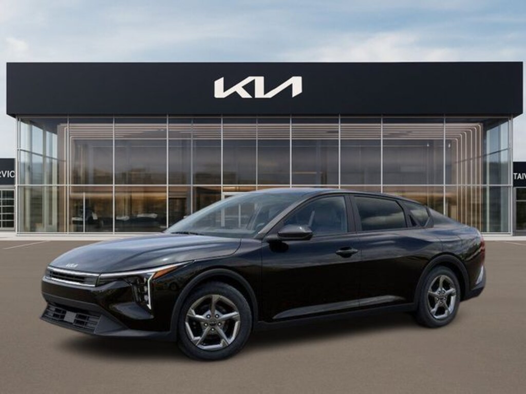 New 2026 Kia K4 LXS Sedan