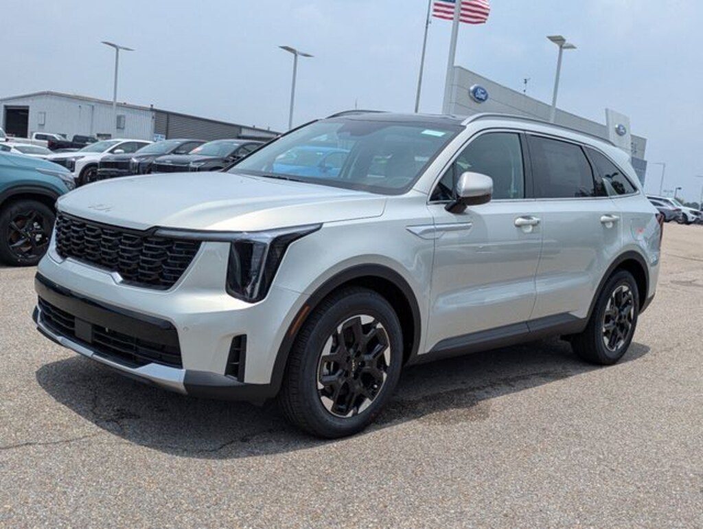 New 2026 Kia Sorento S SUV