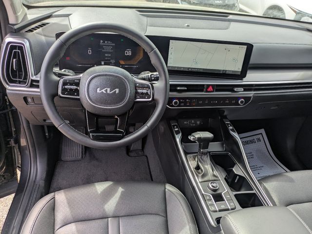 2025 Kia Sorento S - Photo 15