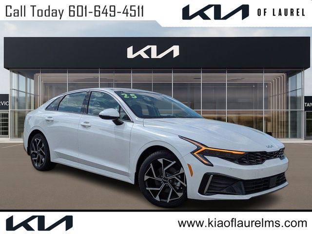 2025 Kia Optima EX FWD's photo