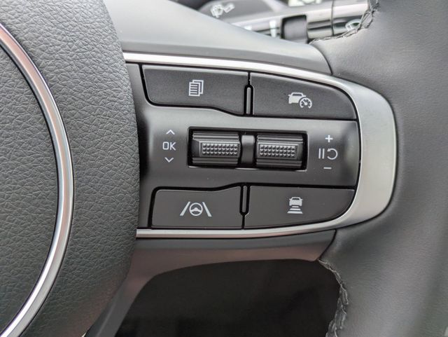 2025 Kia K5 GT-Line - Photo 22