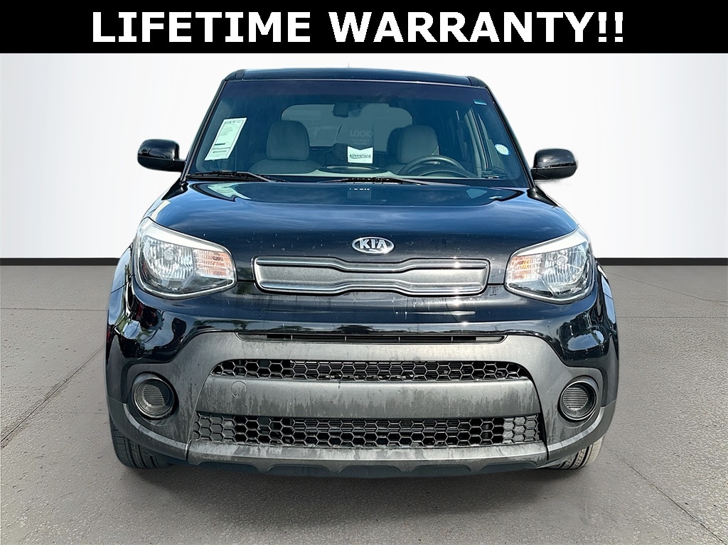 Certified 2018 Kia Soul Base with VIN KNDJN2A26J7608812 for sale in Leesburg, FL