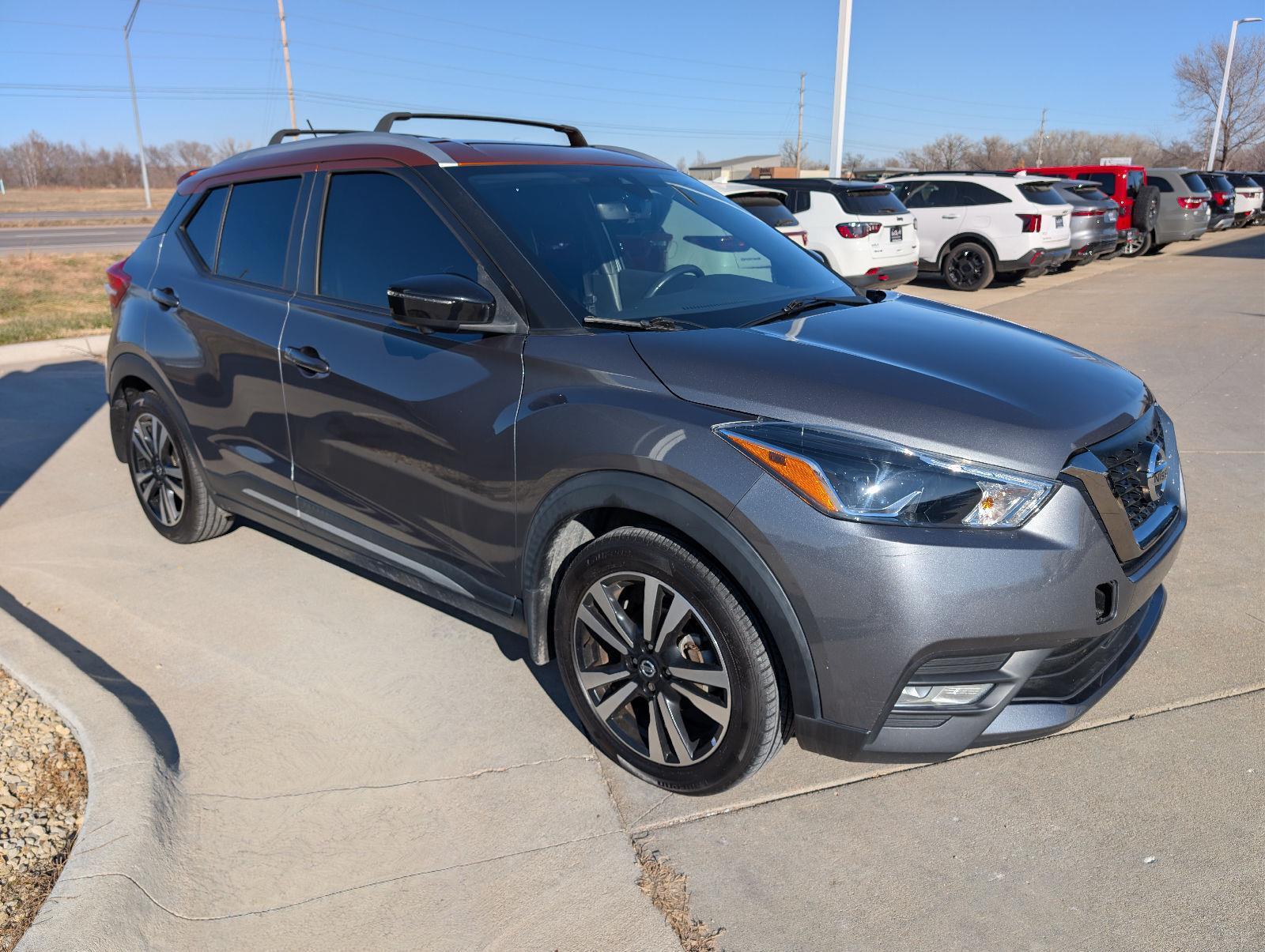 2020 Nissan Kicks SR - Photo 3