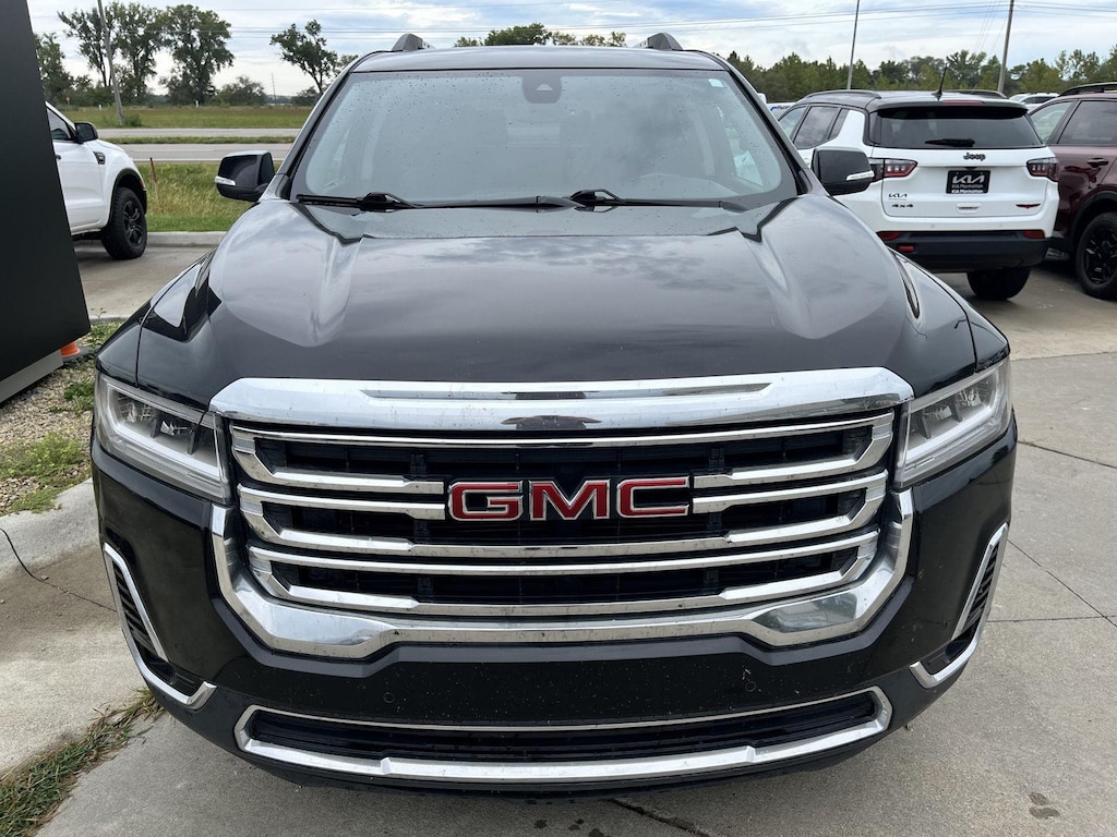 Used 2023 GMC Acadia SLT