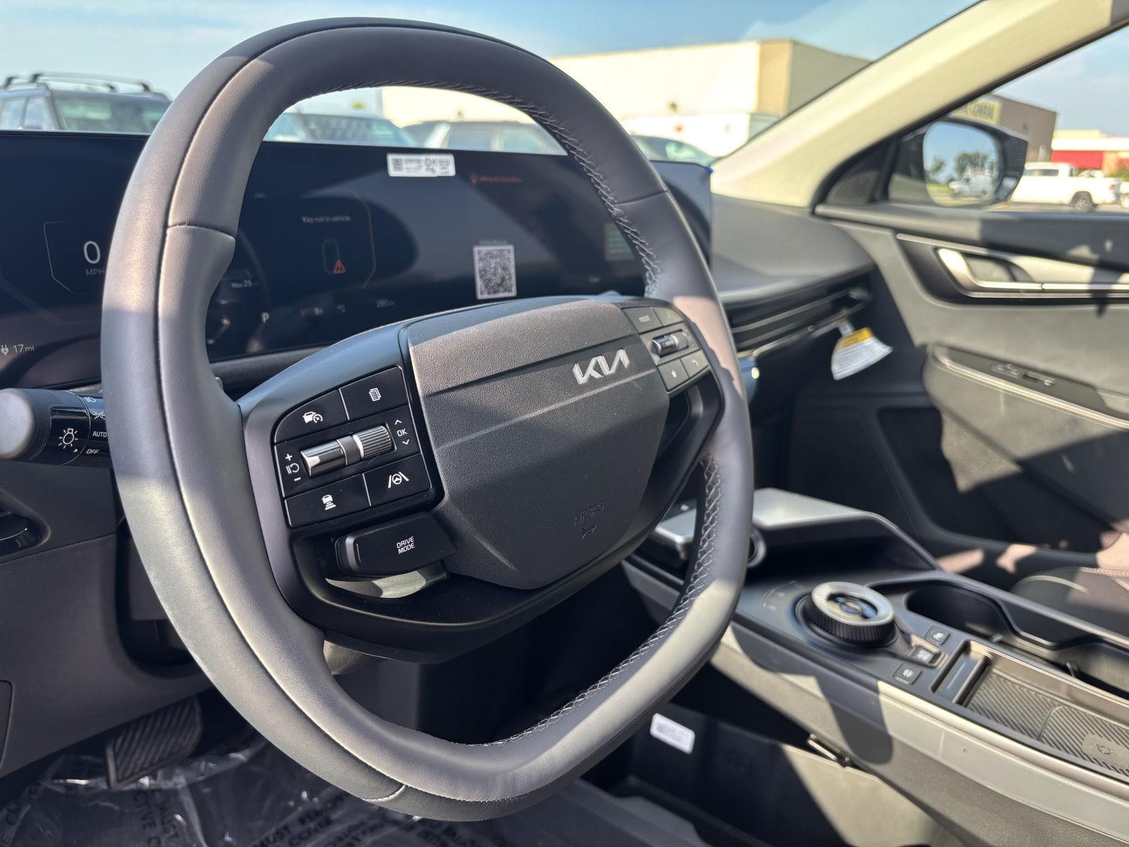 2025 Kia EV6 Light L/R - Photo 13