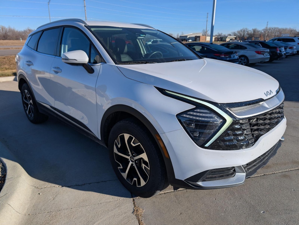 Used 2024 Kia Sportage EX SUV