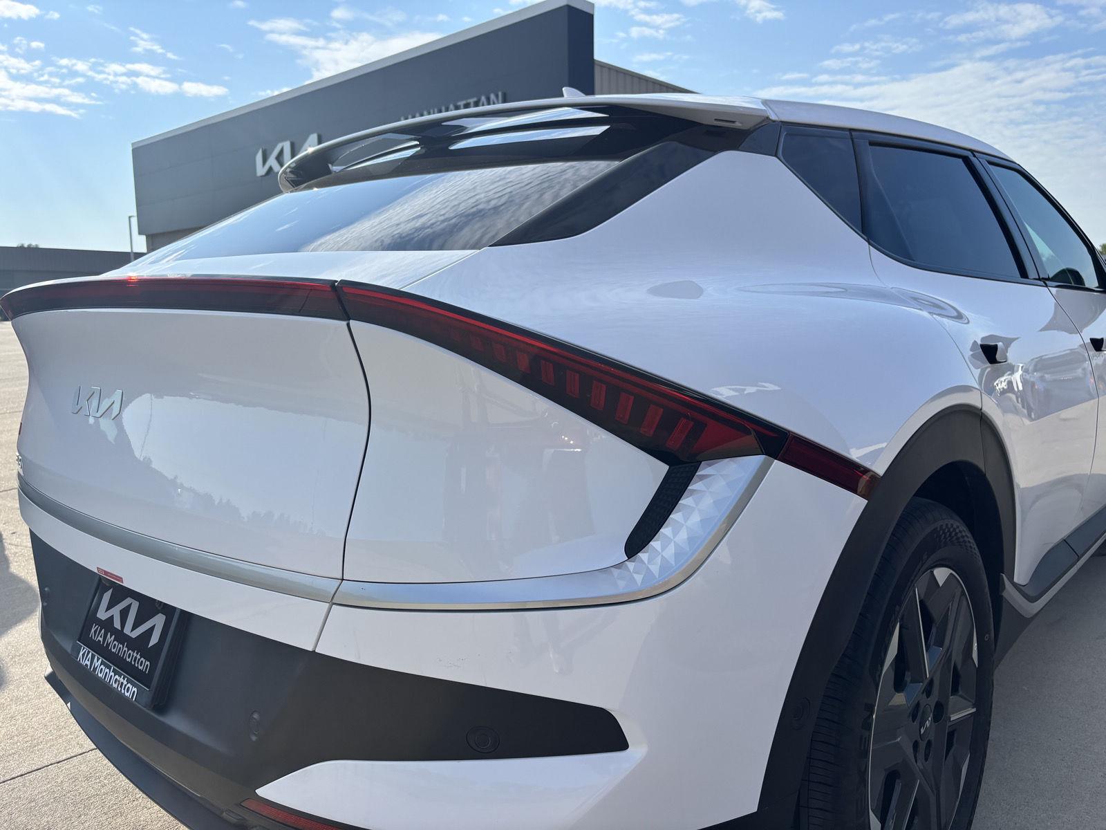 2025 Kia EV6 Light L/R - Photo 21