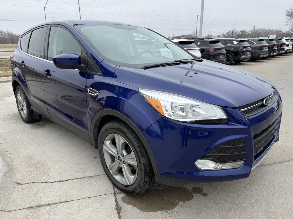 Used 2016 Ford Escape SE SUV