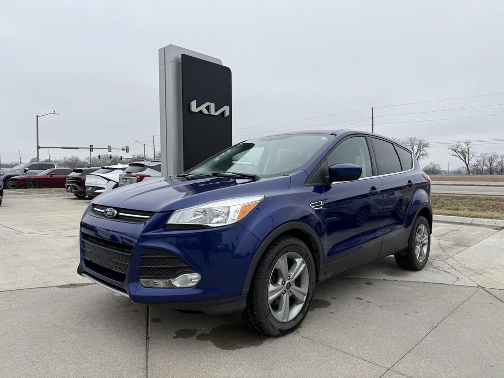 Used 2016 Ford Escape SE SUV