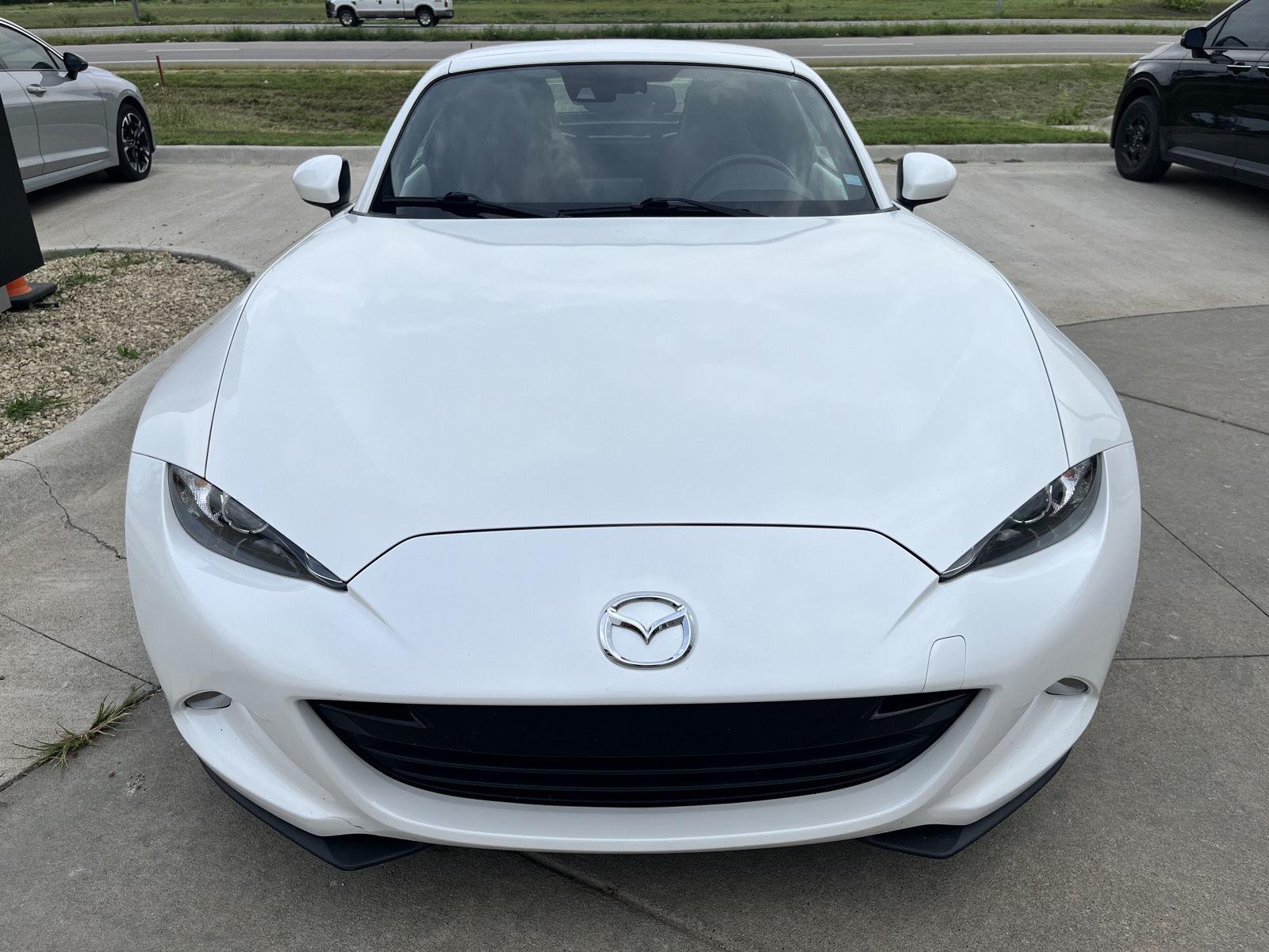 2018 Mazda MX-5 Miata Miata RF Grand Touring photo 2
