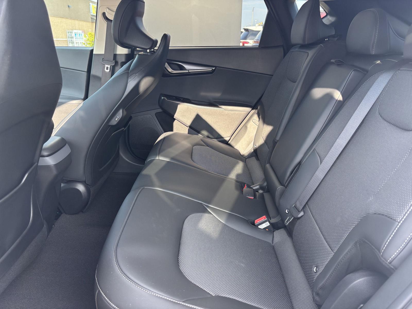 2025 Kia EV6 Light L/R - Photo 15
