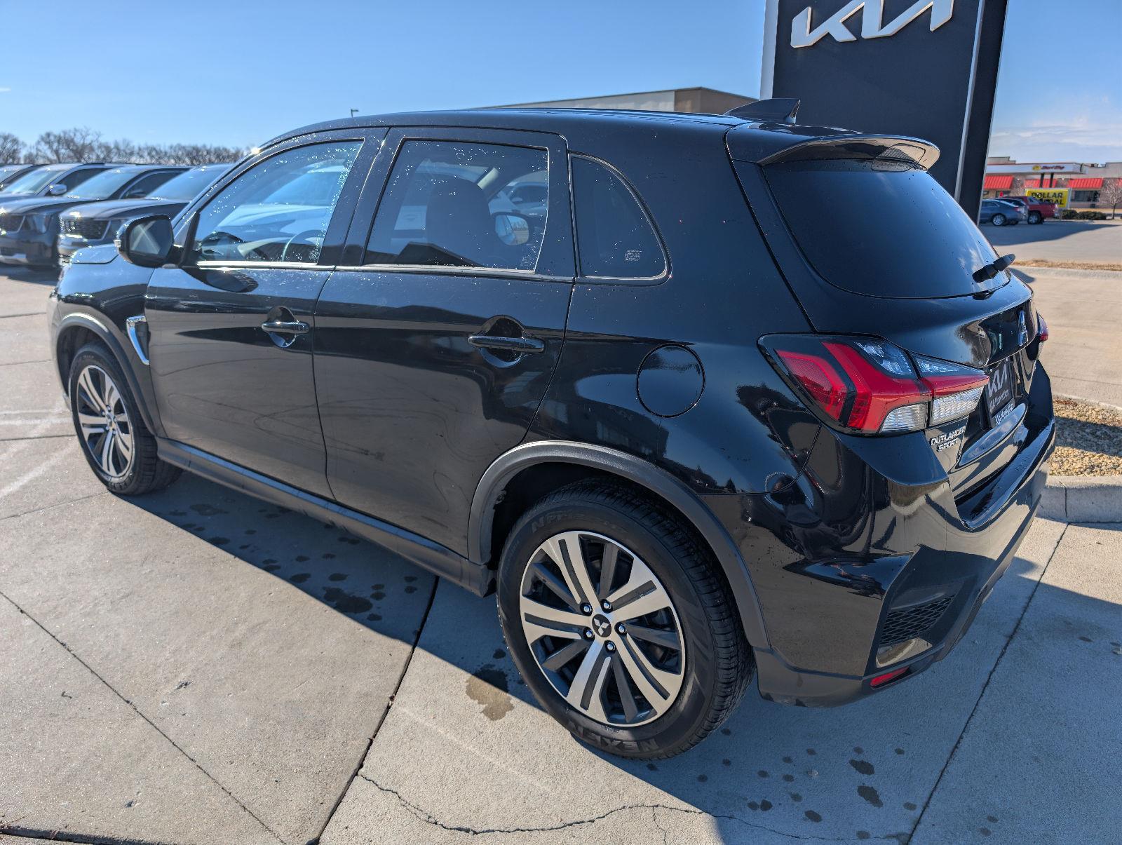 2024 Mitsubishi Outlander Sport SE - Photo 6