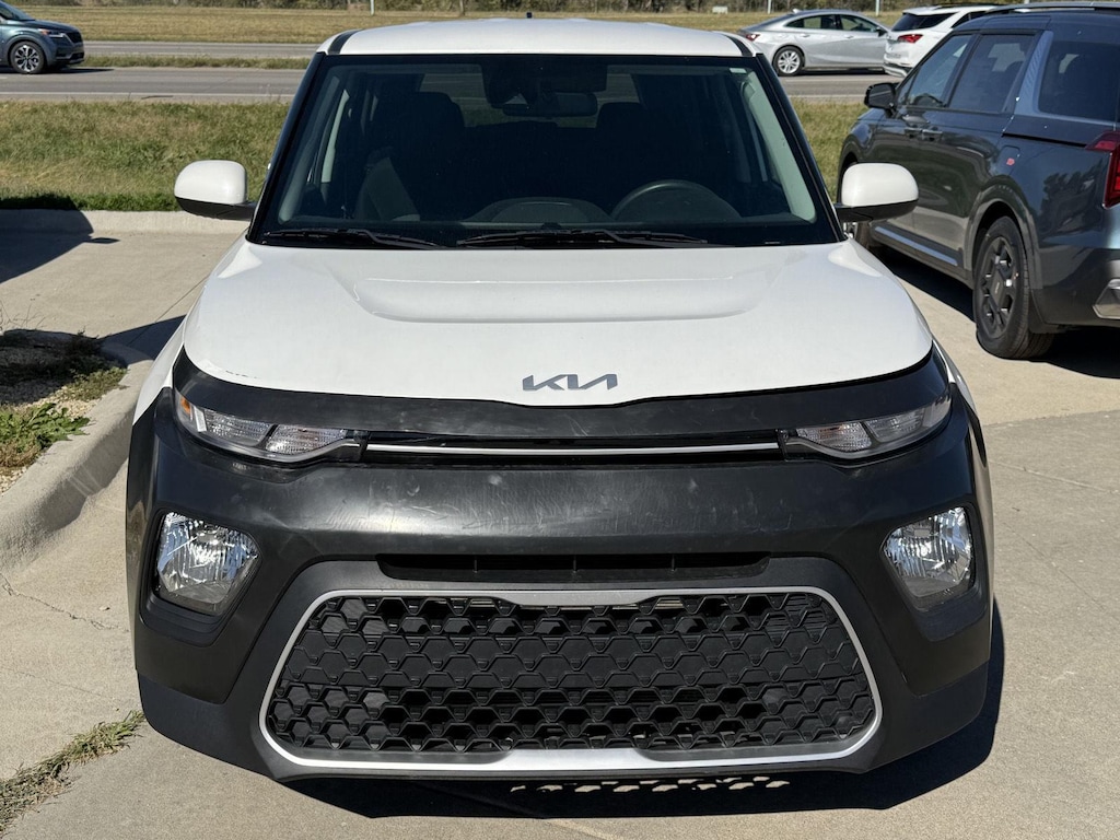 Used 2022 Kia Soul LX Hatchback