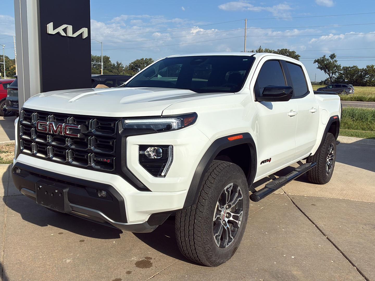 2024 GMC Canyon