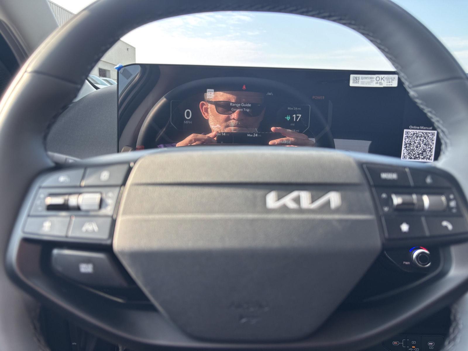 2025 Kia EV6 Light L/R - Photo 33