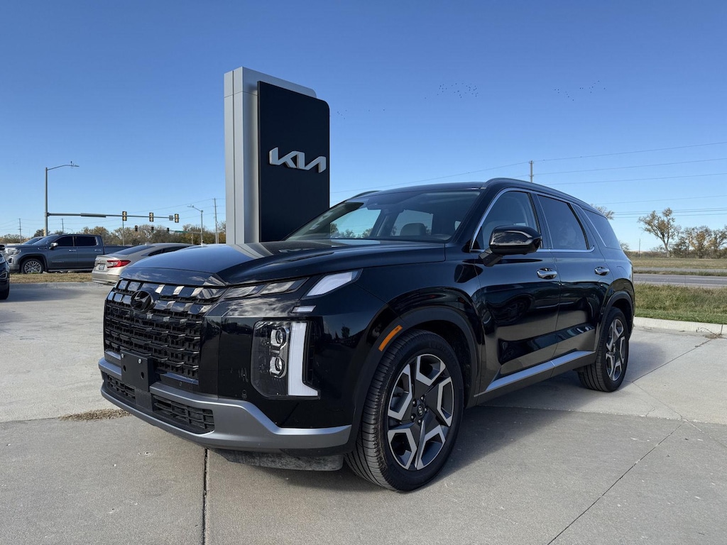 Used 2023 Hyundai Palisade SEL SUV