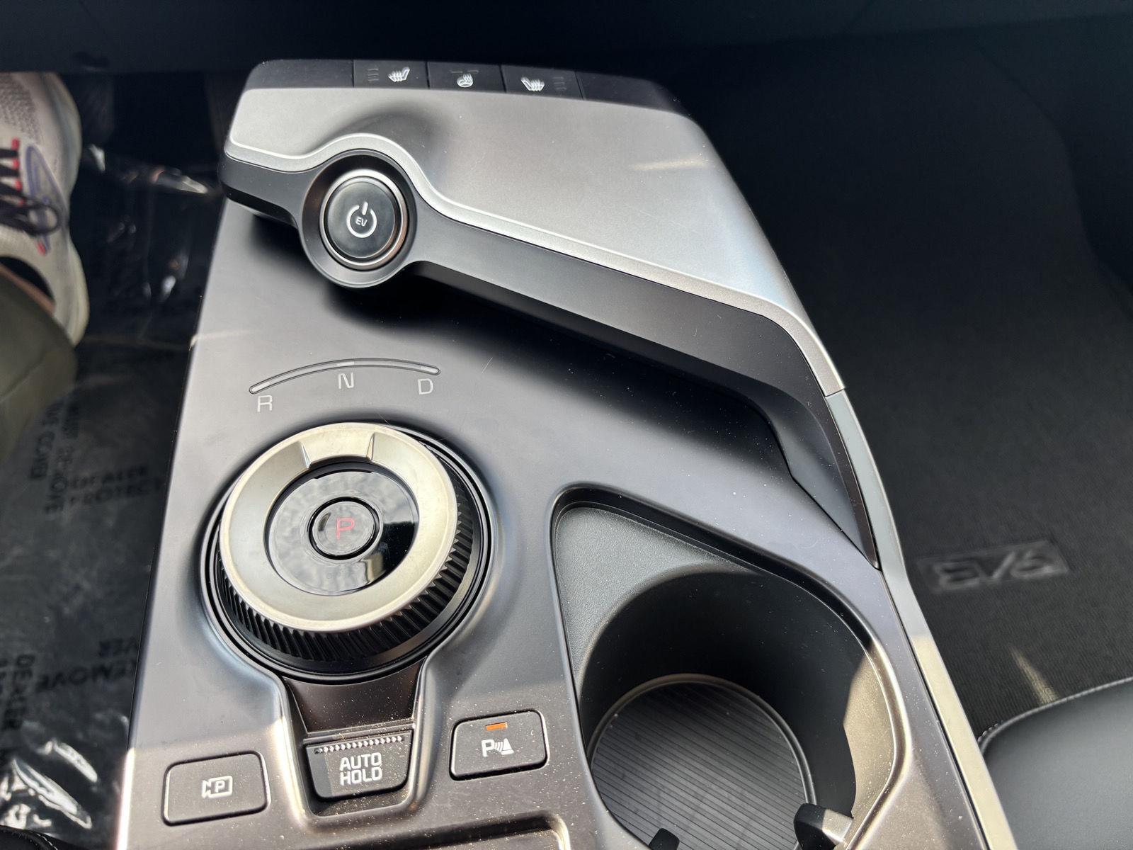 2025 Kia EV6 Light L/R - Photo 35