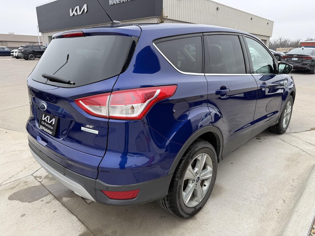 Used 2016 Ford Escape SE SUV