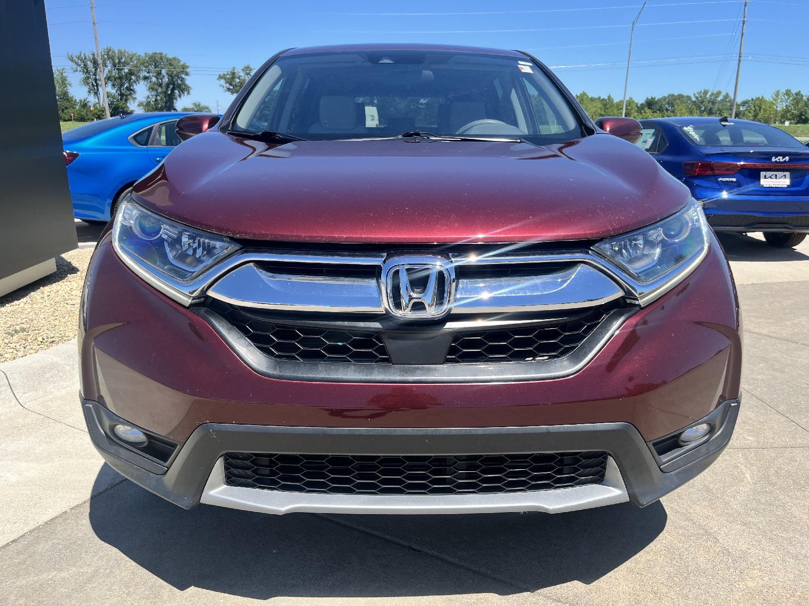 Used 2018 Honda CR-V EX with VIN 7FARW2H54JE060419 for sale in Manhattan, KS