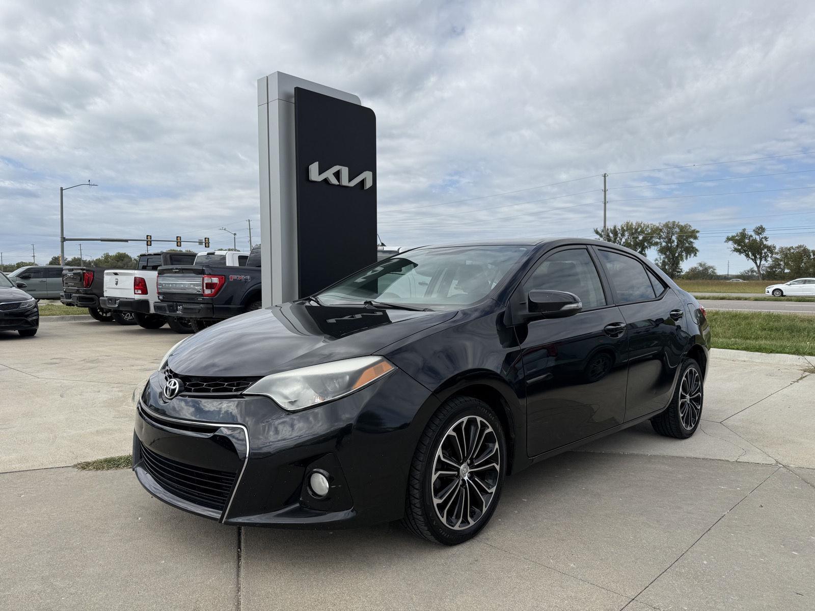 2015 Toyota Corolla S Premium