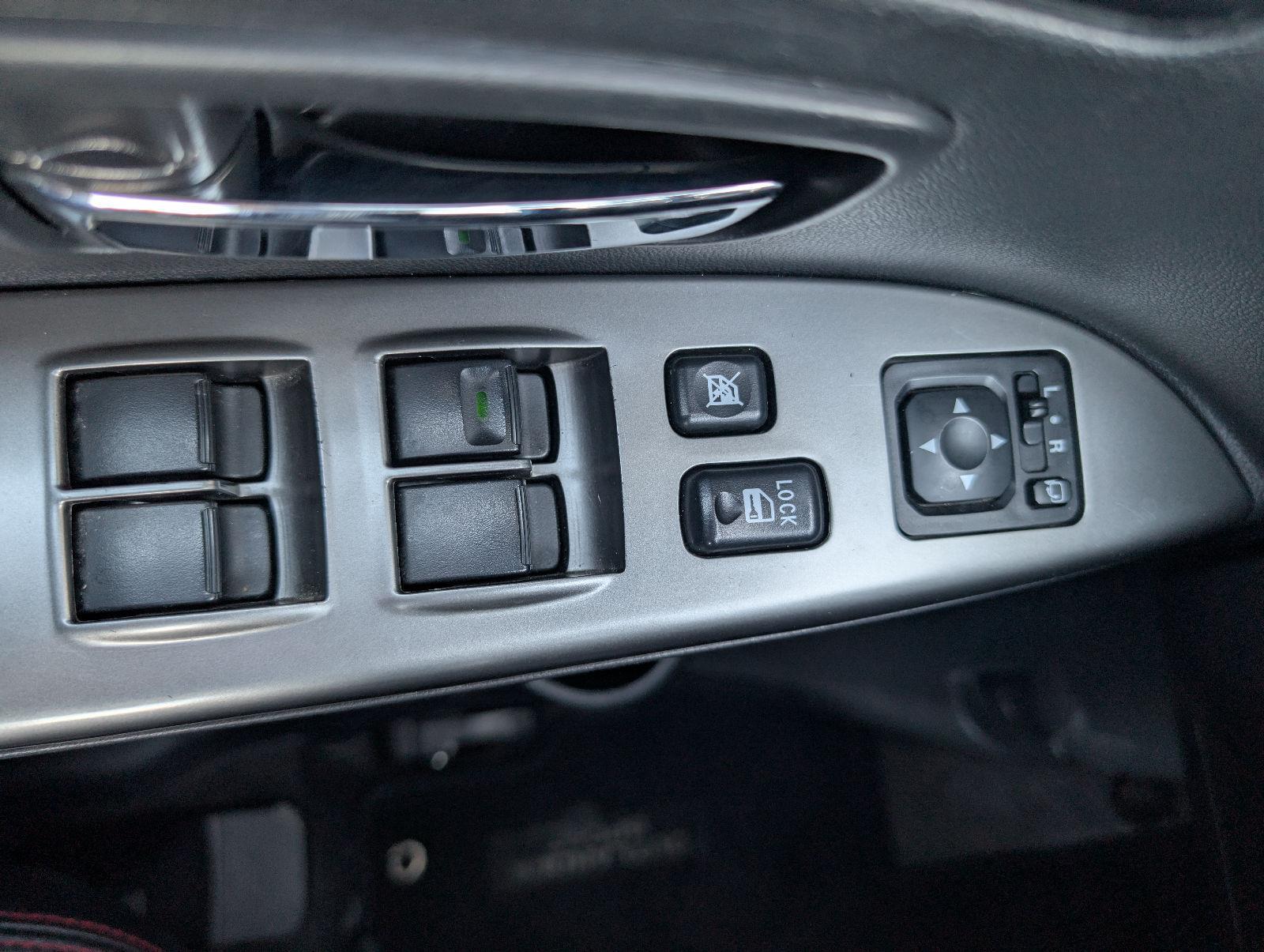 2024 Mitsubishi Outlander Sport SE - Photo 12