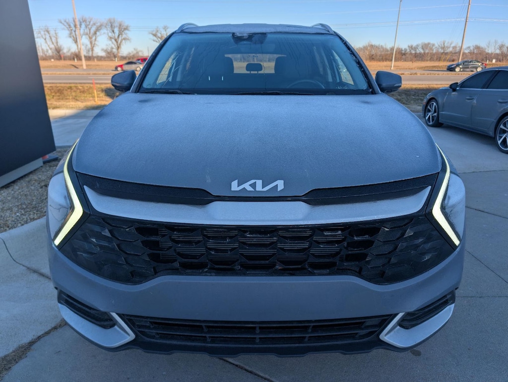 Used 2025 Kia Sportage EX SUV