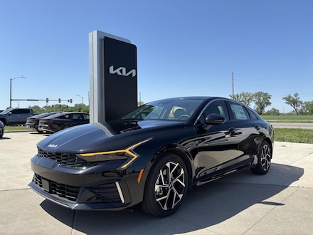 2025 Kia K5 EX Sedan