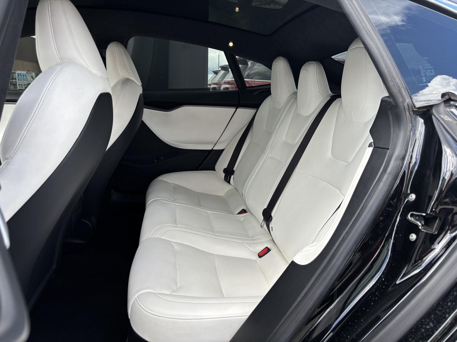 2020 Tesla Model S Performance - Photo 18