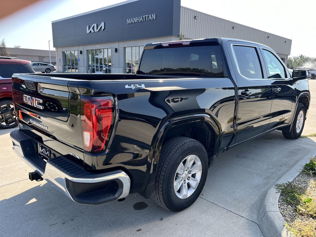 Used 2024 GMC Sierra 1500 SLE Truck