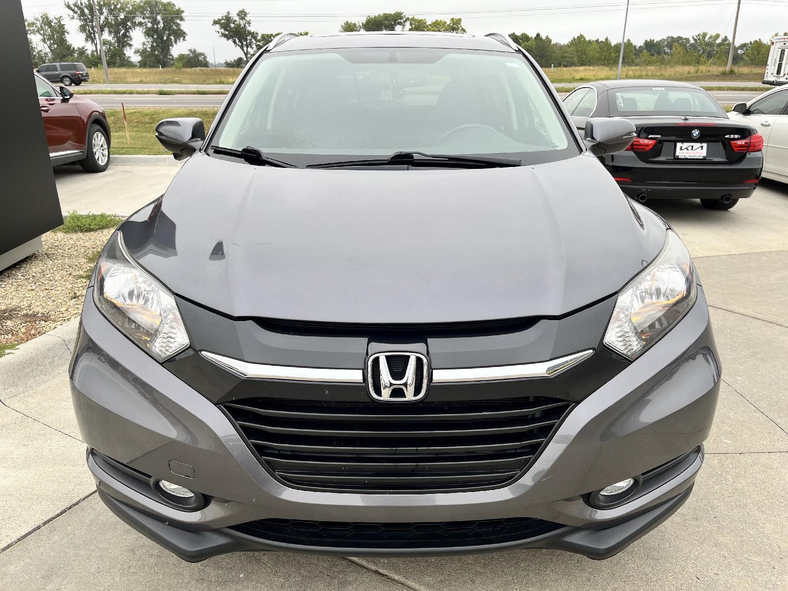 Used 2018 Honda HR-V EX-L with VIN 3CZRU6H70JM718754 for sale in Manhattan, KS