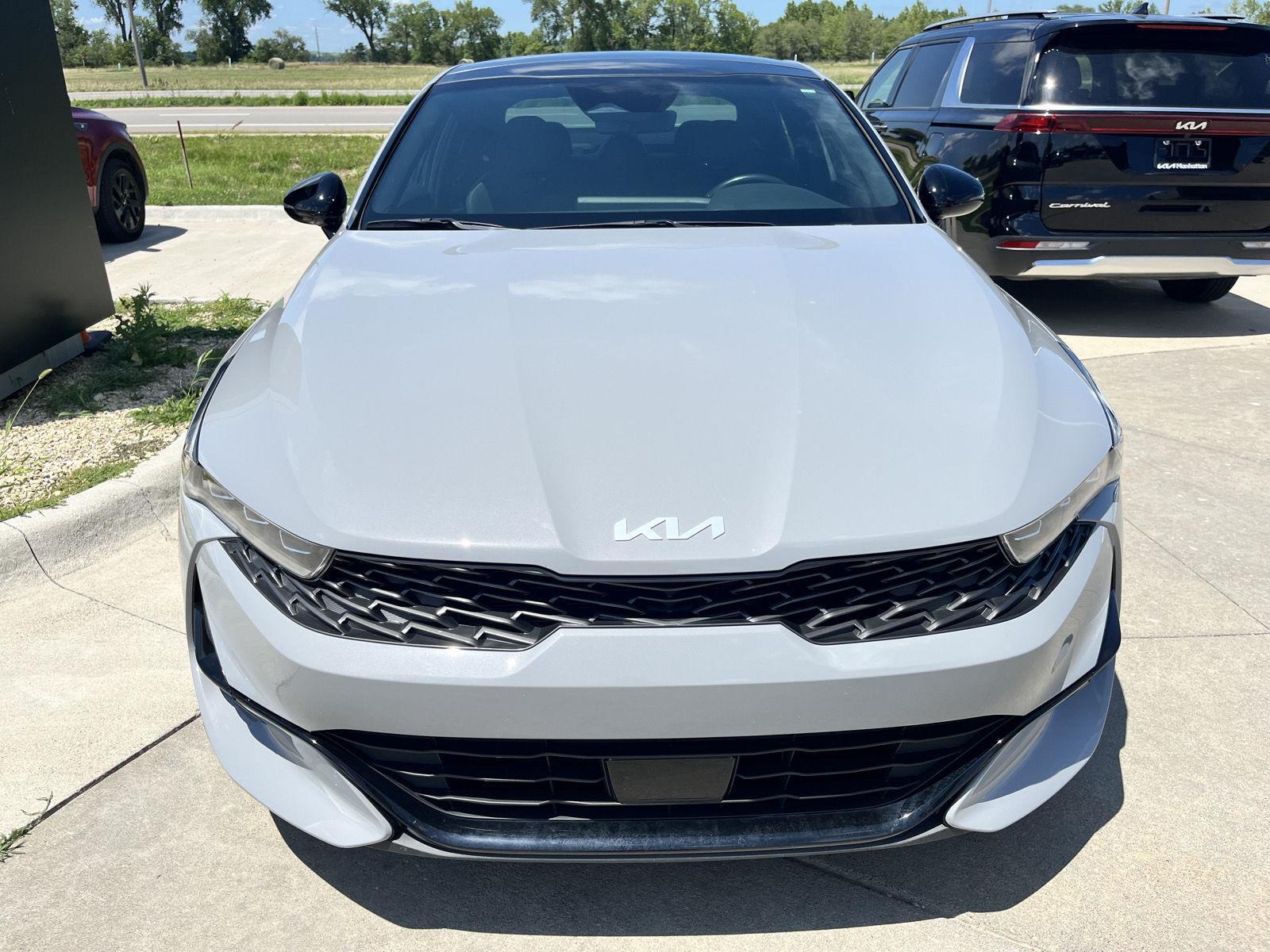 2024 Kia K5 GT-Line photo 2